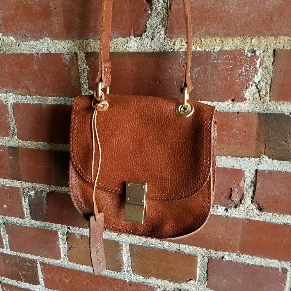 🎈LAST CHANCE❗(A&F) Crossbody Purse